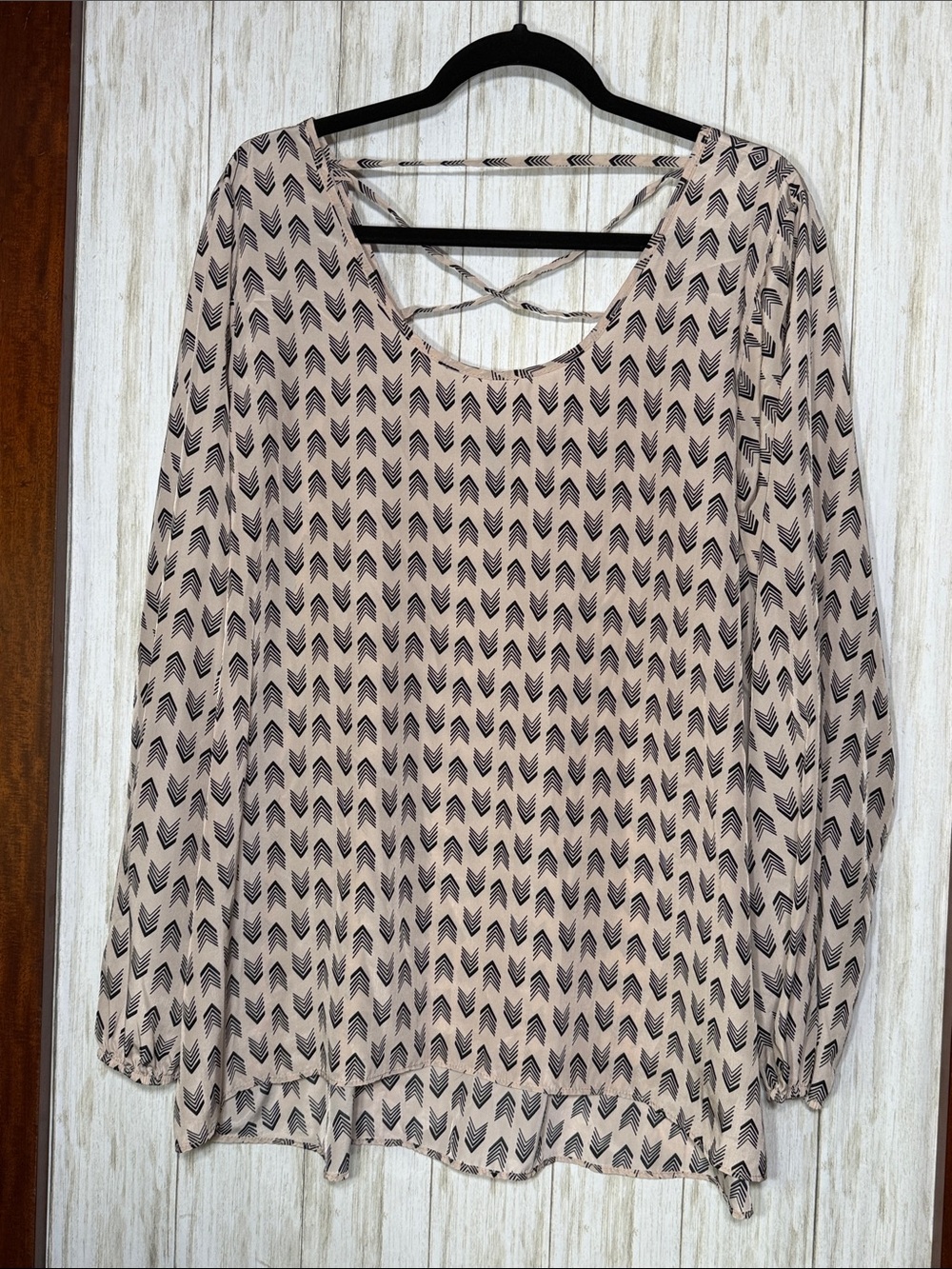 Maurices Beige Chevron-Print Long Sleeve Scoop Neck Tunic